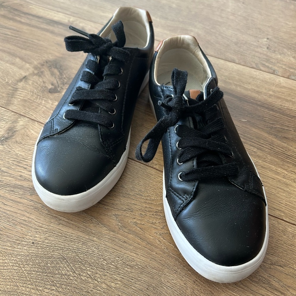 Black Leather Clarks Sneakers with White Soles